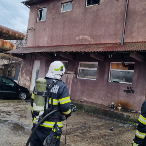 Sală de box din Craiova distrusă de incendiu