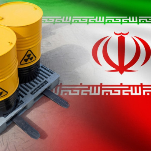 Iranul continuă activități nucleare secrete, arată un raport confidențial al Agenției Internaționale pentru Energie Atomică (AIEA) citat de Digi24. Potrivit documentului, Iranul a desfășurat operațiuni cu materiale nerecunoscute agenției de supraveghere a ONU în trei situri, iar concluziile raportului sunt considerate "exhaustive". Acesta va fi prezentat Consiliului Guvernatorilor în perioada următoare, ceea ce ar putea duce la o rezoluție împotriva Teheranului, notează AIEA.