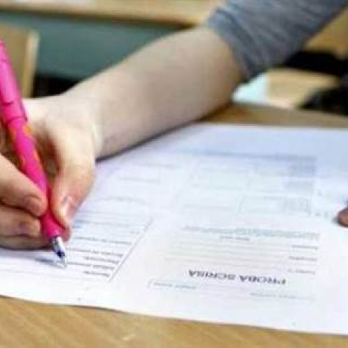 Absențe în Masă la Examenul de Matematică al Simulării Evaluării Naționale