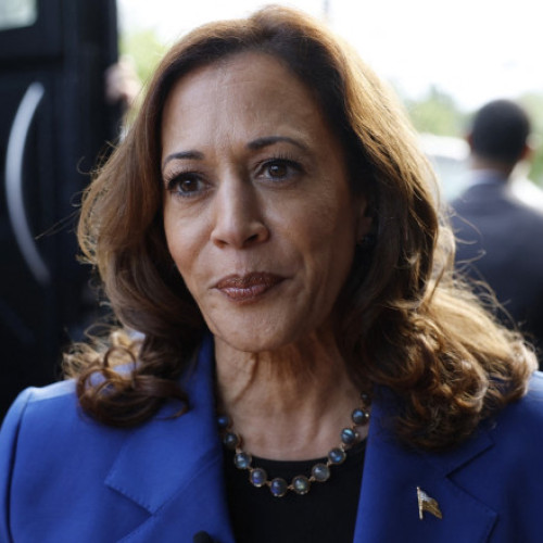 Trump anulează protecția pentru Kamala Harris înainte de turneul de promovare a cărții sale