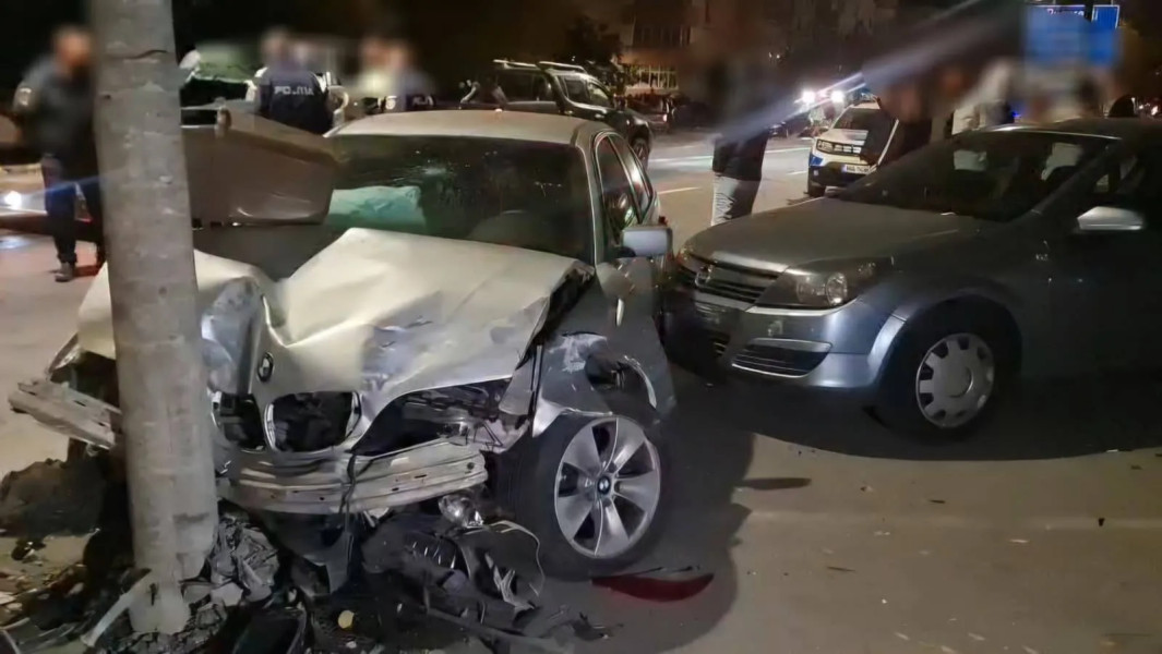 Accident în Caracal după ce o șoferiță nu a acordat prioritate la viraj
