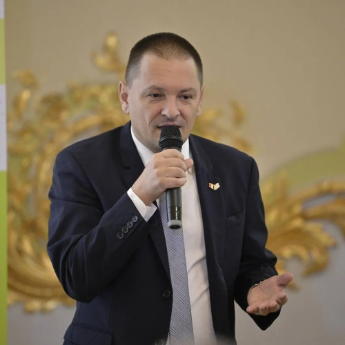 Claudiu Manda candidează pentru funcția de secretar general al PSD
