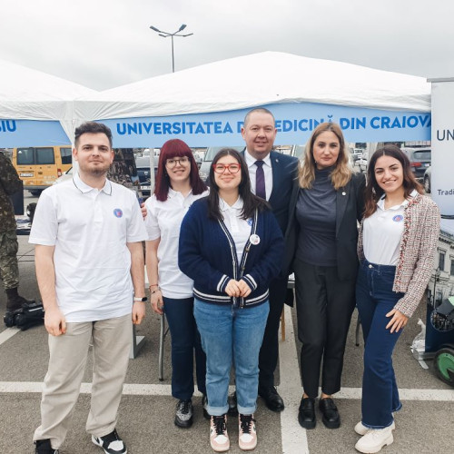 Universitatea de Medicină și Farmacie Craiova prezintă oferta educațională pentru anul universitar 2024-2025 la Târgul Educațional pentru Elevi