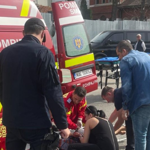 Femeie accidentată de mașină la Craiova: transportată la spital pentru îngrijiri medicale, după ce a traversat prin loc nepermis